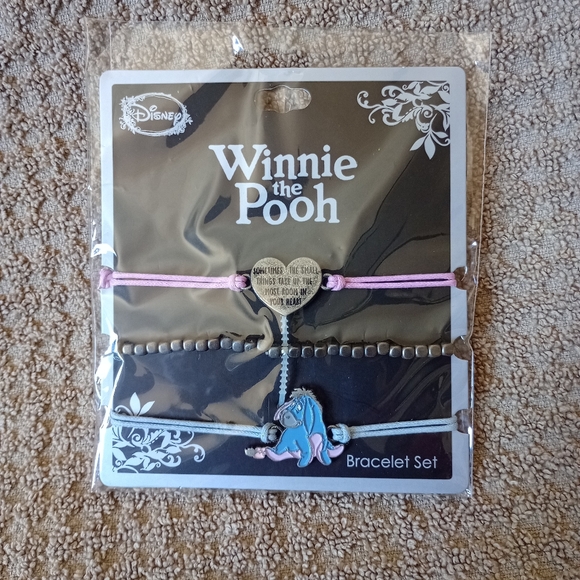 Disney Winnie The Pooh Eeyore Bracelet Set - Picture 1 of 3